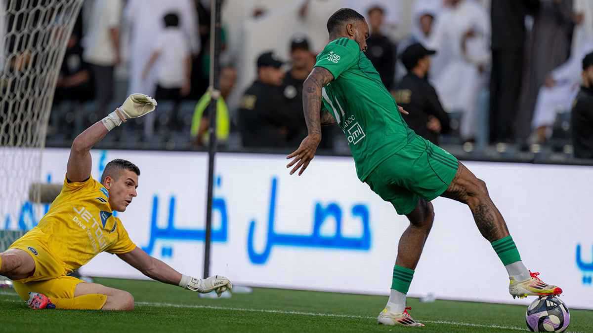 ترتيب هدافي الدوري السعودي بعد هدف إيفان توني ضد الشباب 
