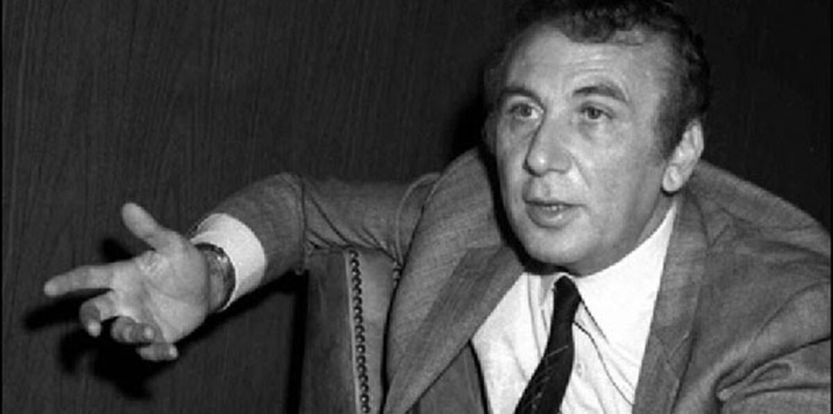 بالصور.. غوغل يحتفل بذكرى الشاعر نزار قباني