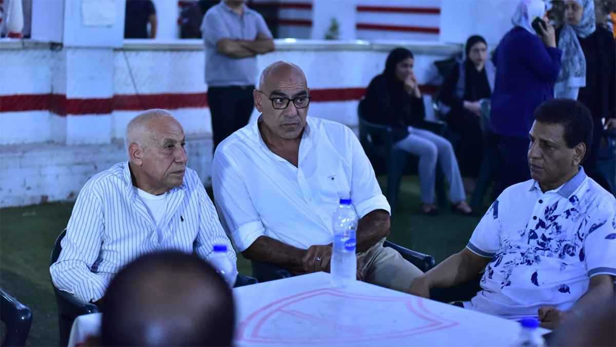 الزمالك يرد على أخطر 9 أسئلة في أزمة سحب الأرض