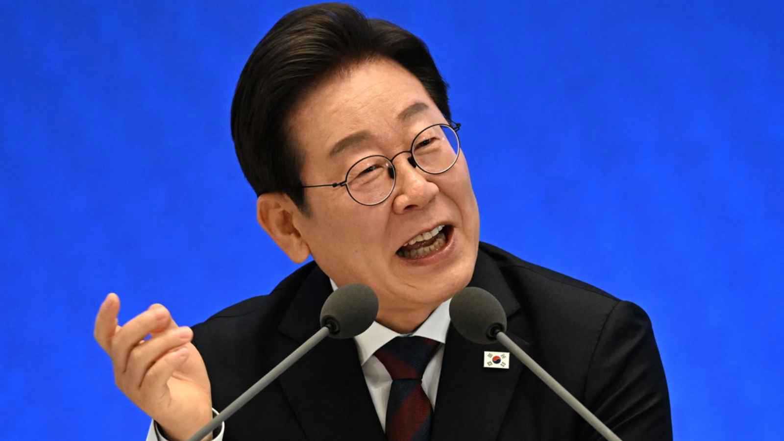 رئيس كوريا الجنوبية يحذّر من "مواجهة غير محسوبة" مع الشطر الشمالي