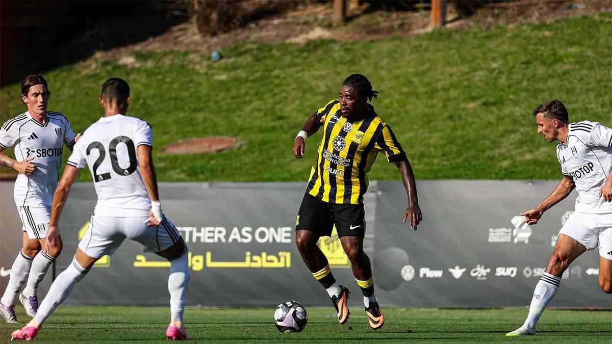 خسائر بأرقام كبيرة.. ما نتائج الاتحاد السعودي في مباريات الإعداد؟