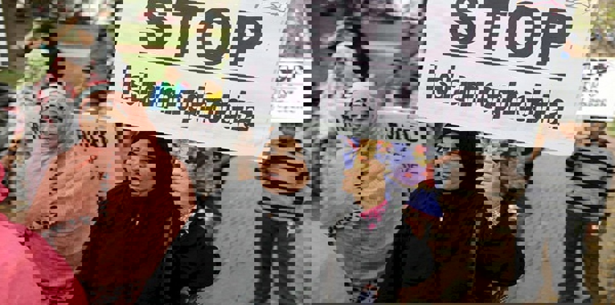 رغم الإسلاموفوبيا.. بيئة عمل صديقة للمسلمين تنشأ في أمريكا