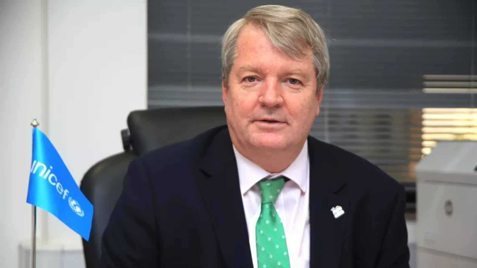 الحوثيون يحتجزون  بيتر هوكينز ممثل منظمة "يونيسف" في اليمن