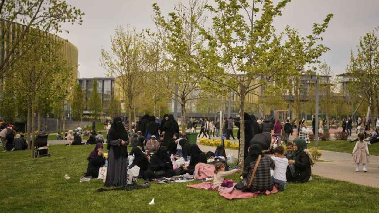 184 هزّة ارتدادية تُبقي سكان إسطنبول بحالة ترقّب (فيديو)