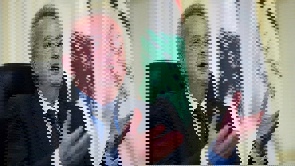 حاكم مصرف لبنان المركزي ينهي مسيرته مطلوبًا بمذكرتي توقيف في ألمانيا وفرنسا