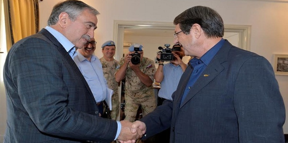 شطرا قبرص يتقاسمان القوات المسلحة