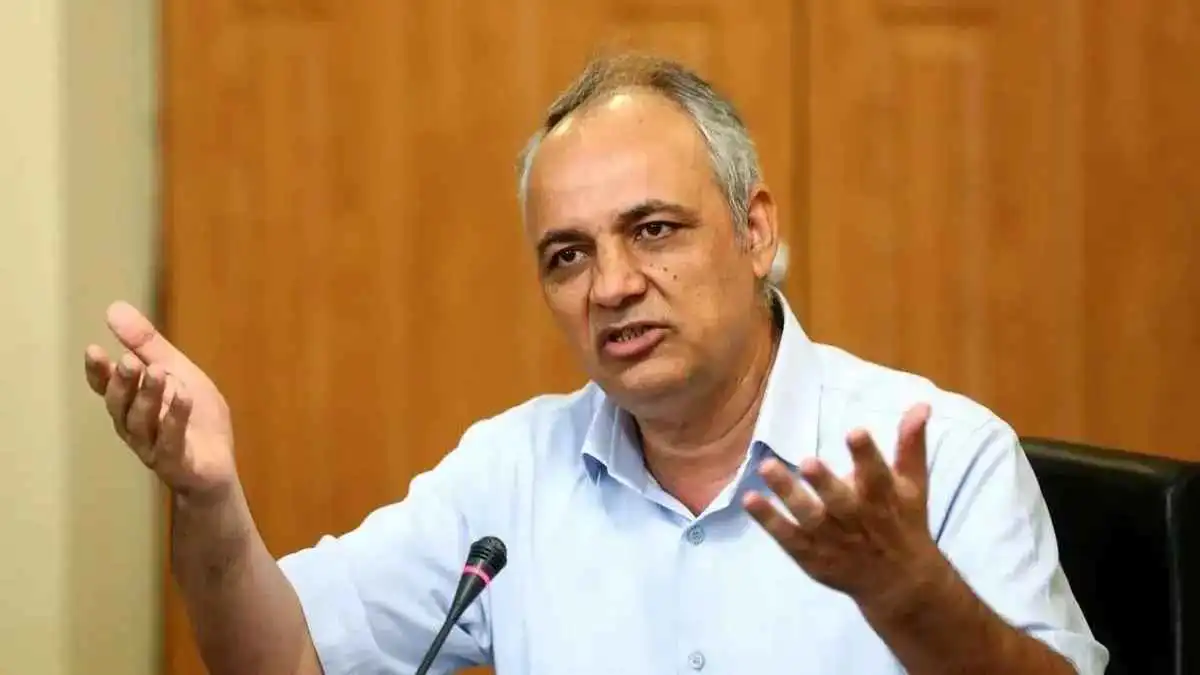 سياسي إيراني: الولايات المتحدة قد تلجأ للسلاح النووي ضد طهران