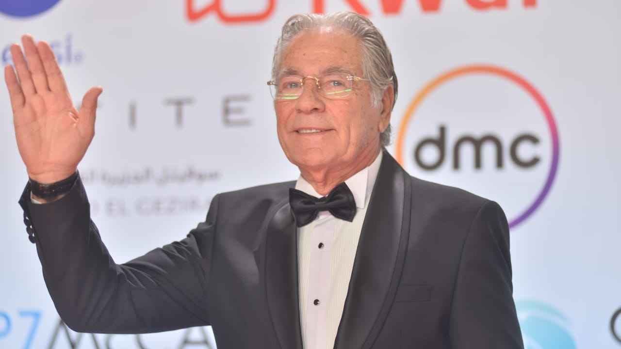 وفاة الممثل المصري مصطفى فهمي عن عمر ناهز 82 عاما