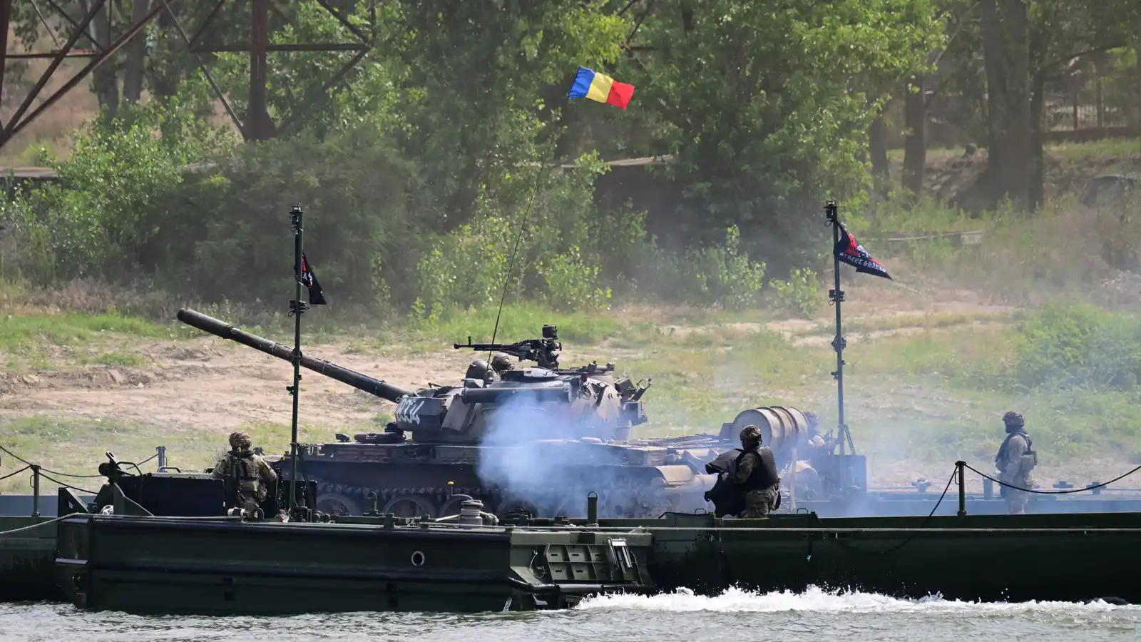 الخروقات الروسية في بولندا ورومانيا.. أخطاء أم تكتيكات سياسية؟