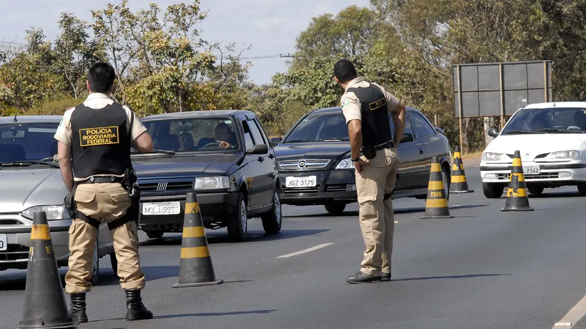 السعودية.. ضبط شخص حاول خطف فتاة داخل مصعد منزلها في مكة المكرمة