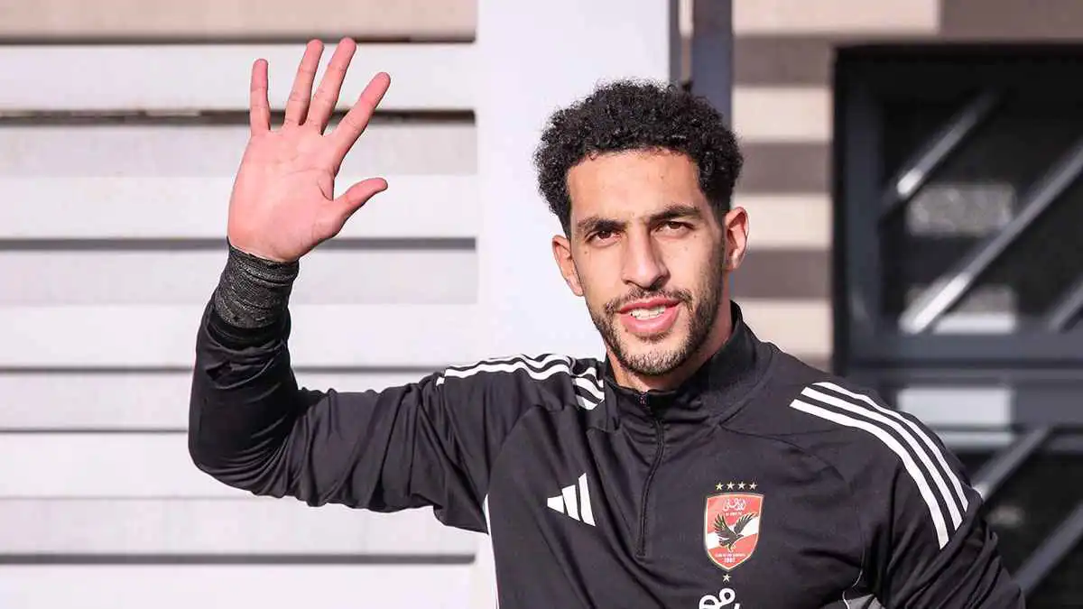 الأهلي المصري يكافئ مصطفى شوبير