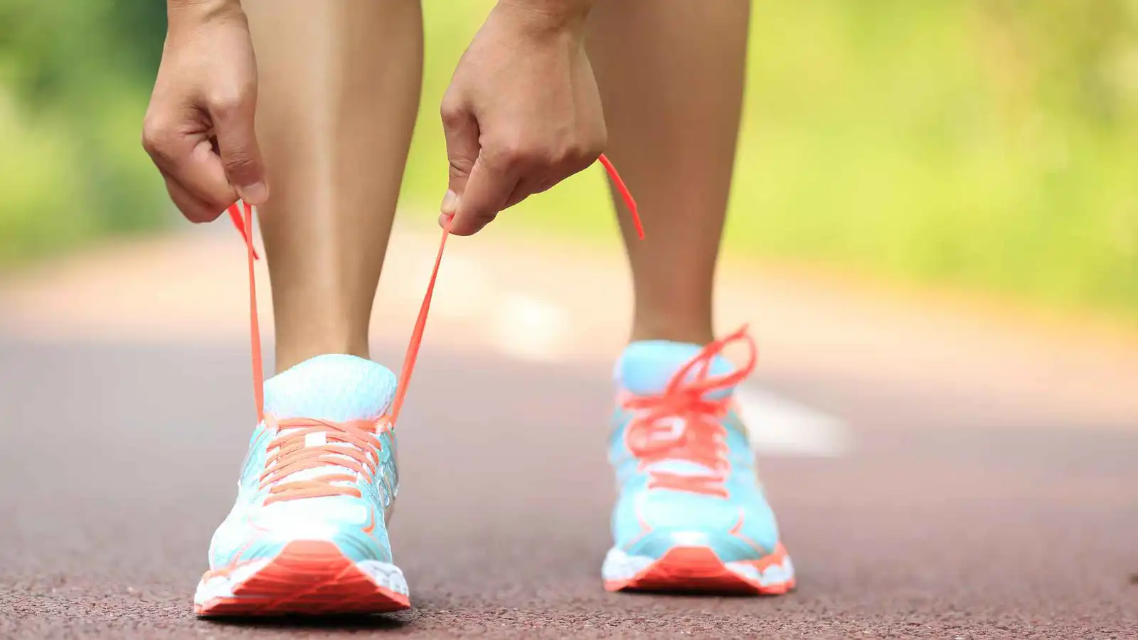 تحدي المشي 6-6-6 يشعل "تيك توك".. هل هو فعّال حقا؟