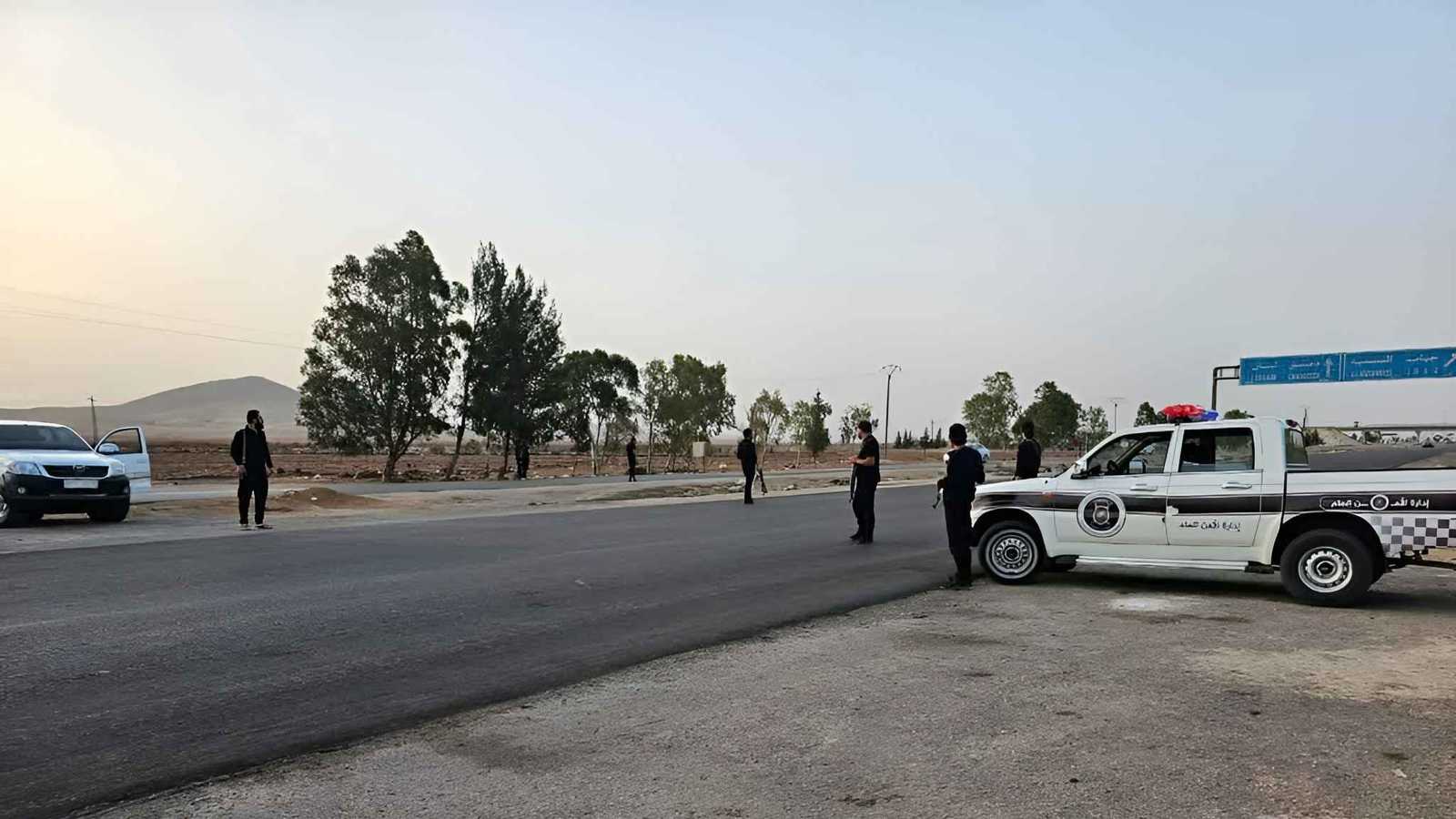 سوريا.. قتيلان في هجوم على حافلة ركاب على طريق دمشق السويداء