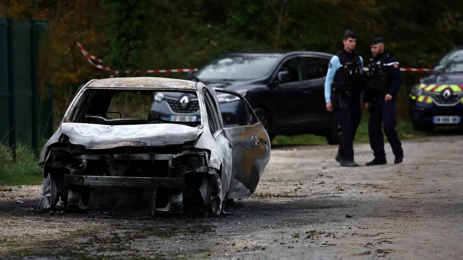 الداخلية الفرنسية تكشف خلفية منفذ عملية الدهس في أوليرون