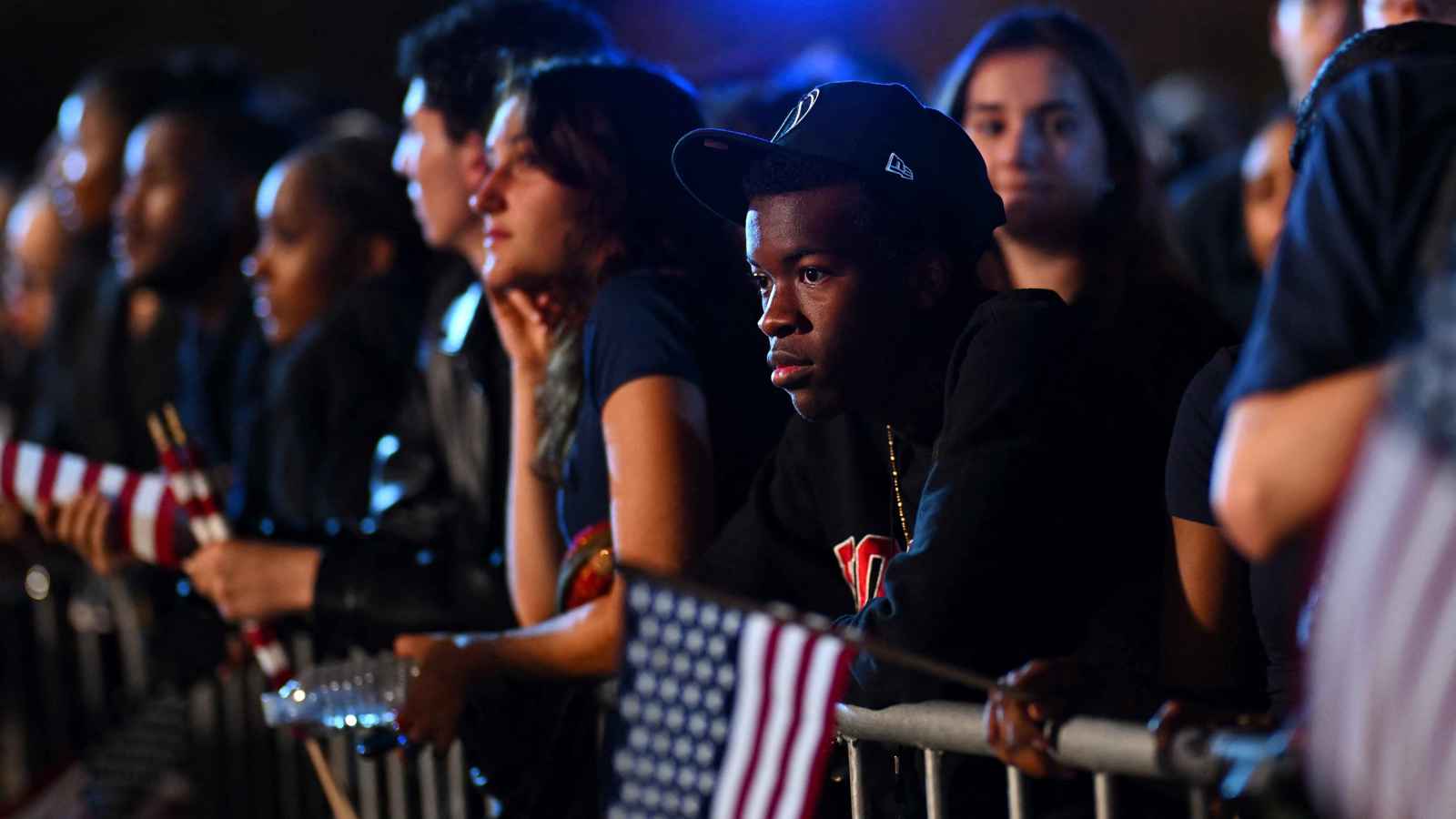 هزيمة "ثلاثية".. الديمقراطيون يدرسون خيارات ما بعد الانتخابات