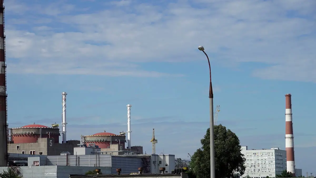 أوكرانيا تتهم روسيا بقصف موقع محطة "بيفدينوكراينسك" النووية