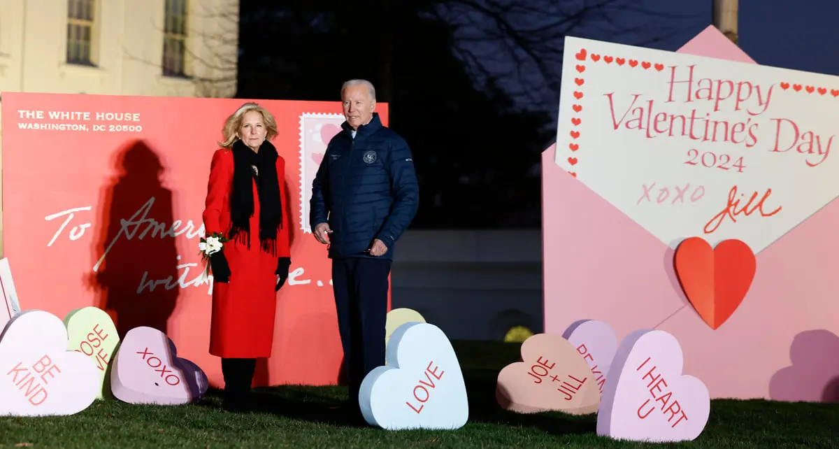 كتاب جديد يكشف سر زواج جو بايدن الطويل (صور)