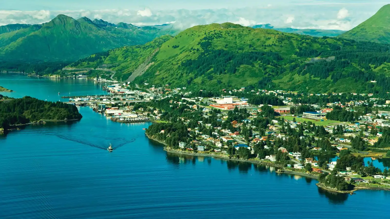 "بين الأمس والغد".. الجزيرة الأمريكية التي تلامس حدود روسيا