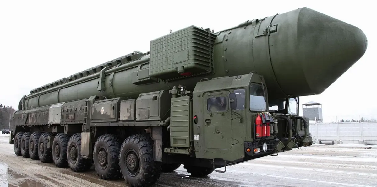 الجيش الروسي يجري تجارب إطلاق صواريخ عابرة للقارات في سيبيريا