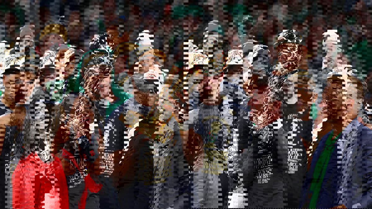 NBA.. بوسطن سيلتيكس يهزم مافريكس ويحقق لقبه الـ18 في دوري السلة الأمريكي