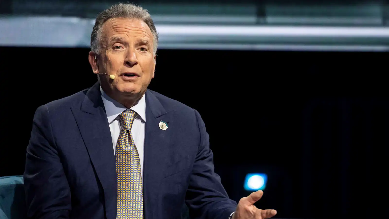 ويتكوف يجتمع بكبير المفاوضين الأوكرانيين في فلوريدا