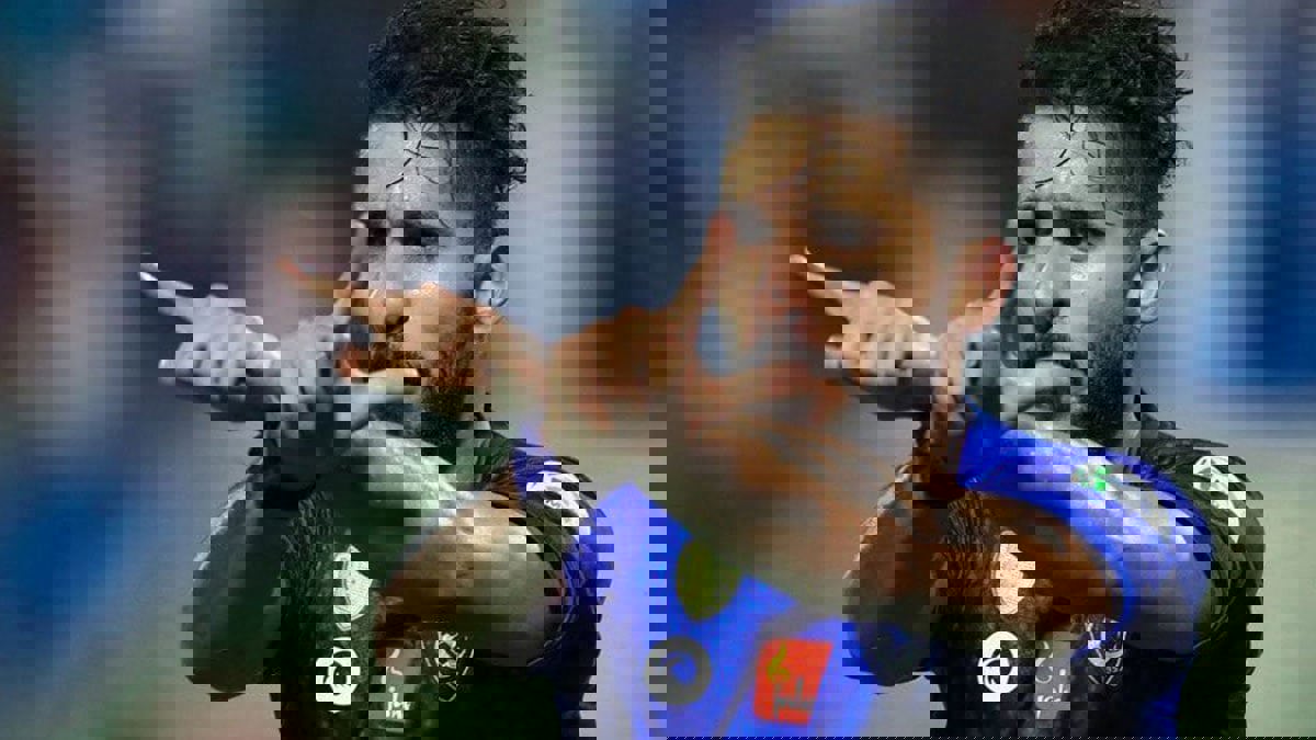 نادي الهلال السعودي يتوصل لاتفاق مع الرائد لتمديد عقد صالح الشهري