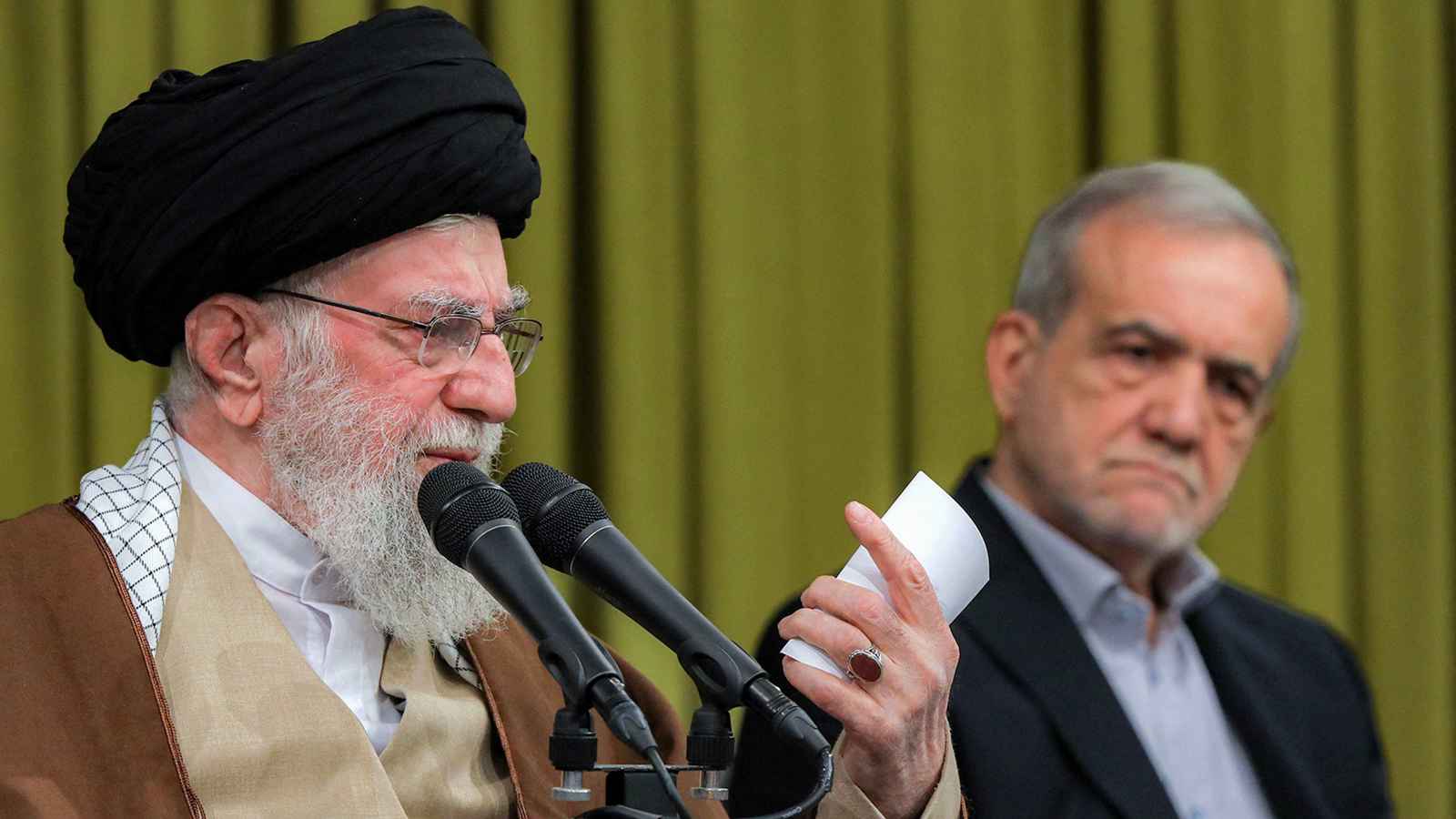 هل تتسبب شروط ترامب "التعجيزية" بصدام داخلي في إيران؟