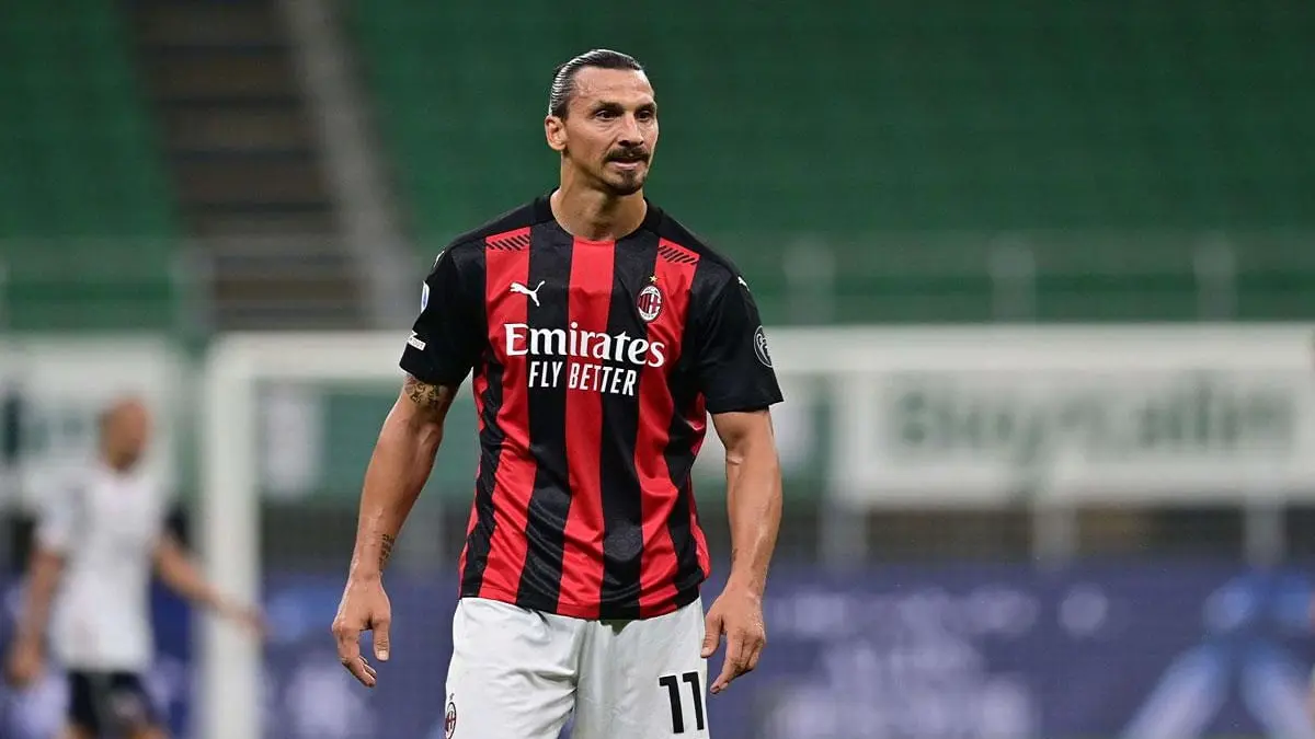 إبراهيموفيتش: يجب على ميلان التحلي بالشجاعة للفوز بلقب الدوري الإيطالي