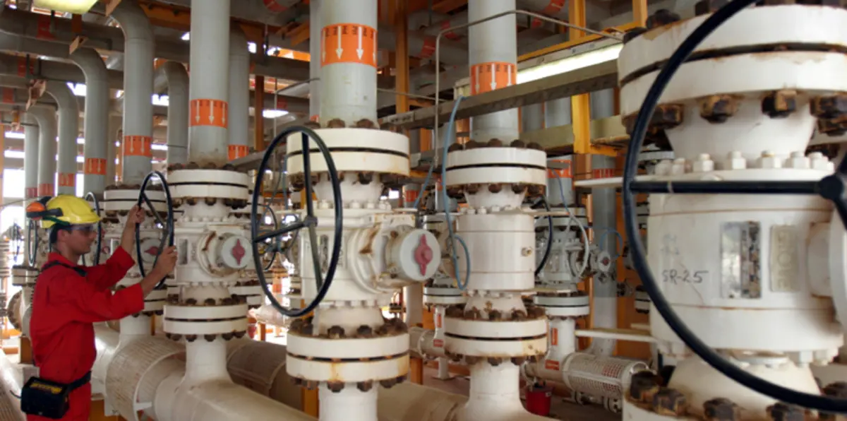 مستوى قياسي مرتفع لواردات الهند من النفط الإيراني في 2016