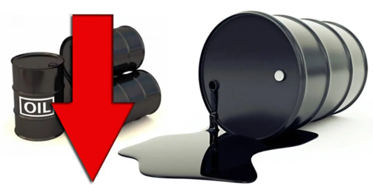 انخفاض طفيف على أسعار النفط وسط تخمة في العرض