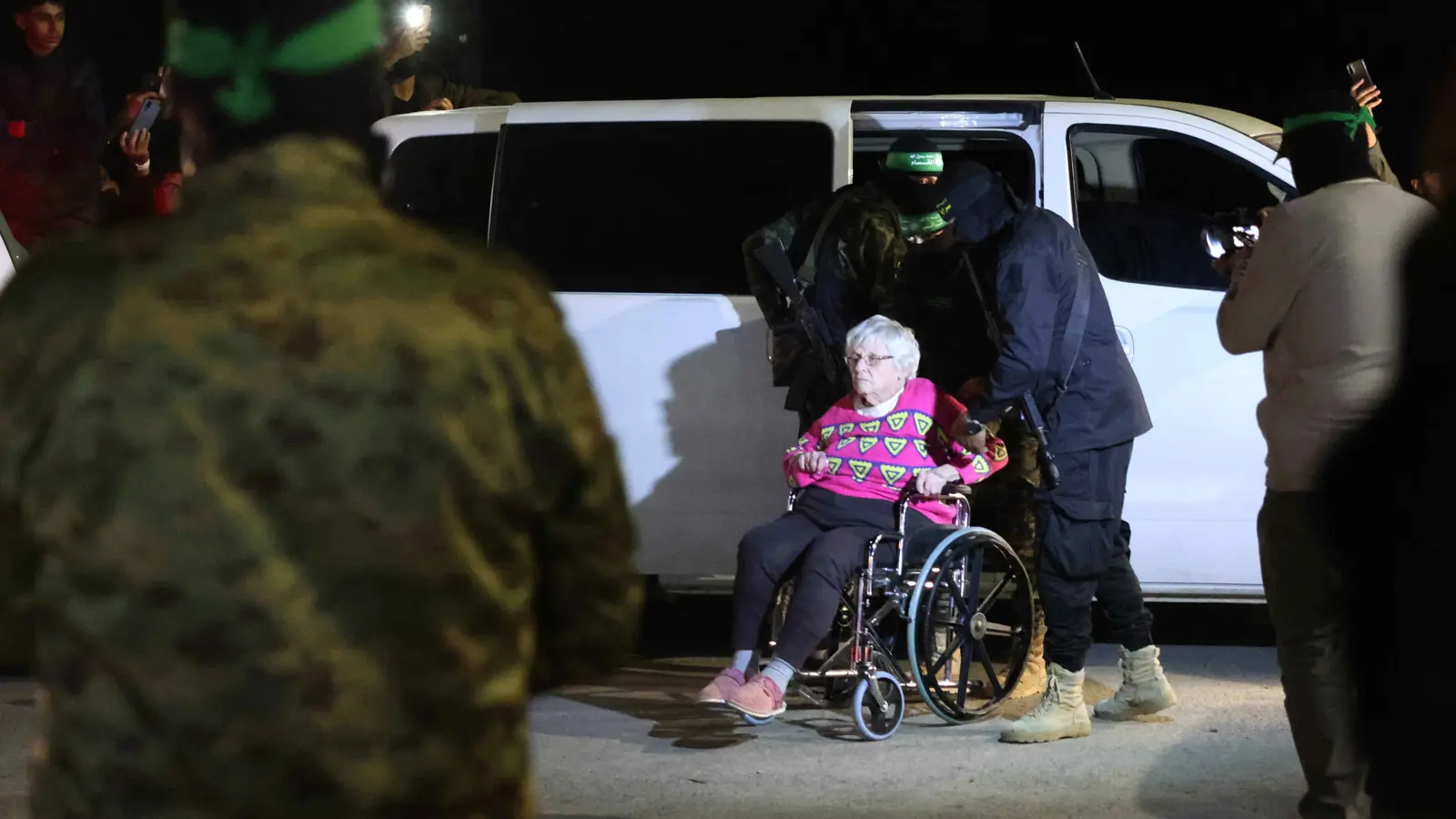 القناة 12 الإسرائيلية: مفاوضات اتفاق غزة تقترب من "الحسم"