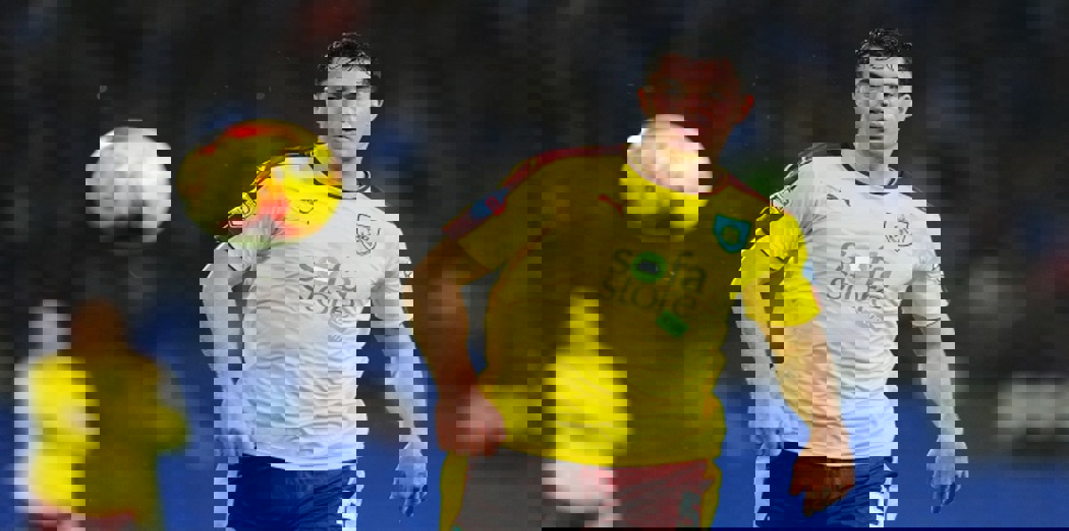 ليستر سيتي يقدم عرضه الأخير لضم كين من بيرنلي