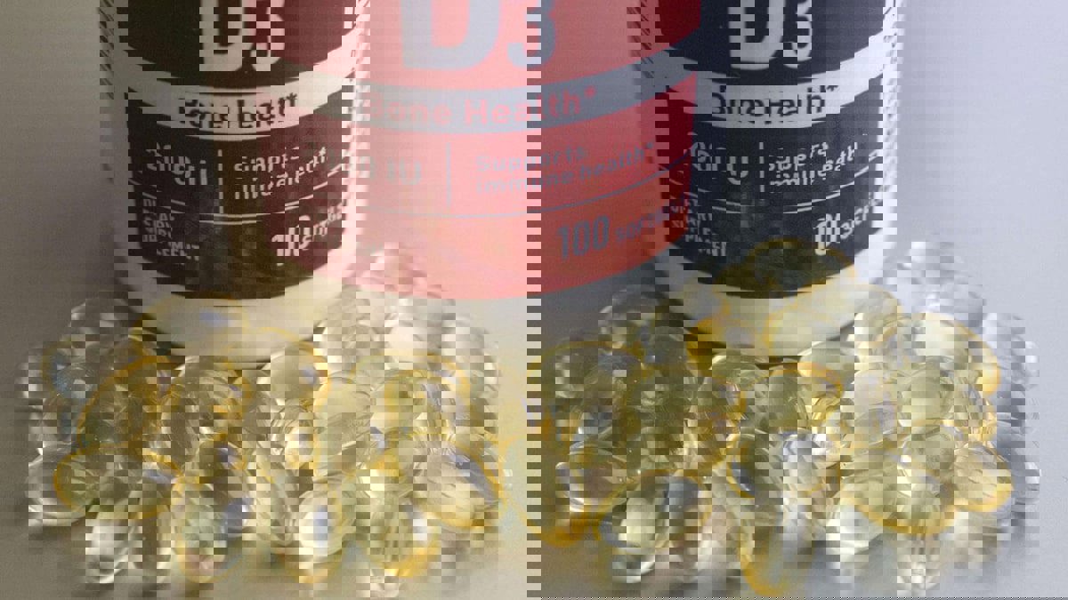 دراسة تحذر من الإفراط في تناول فيتامين "د"