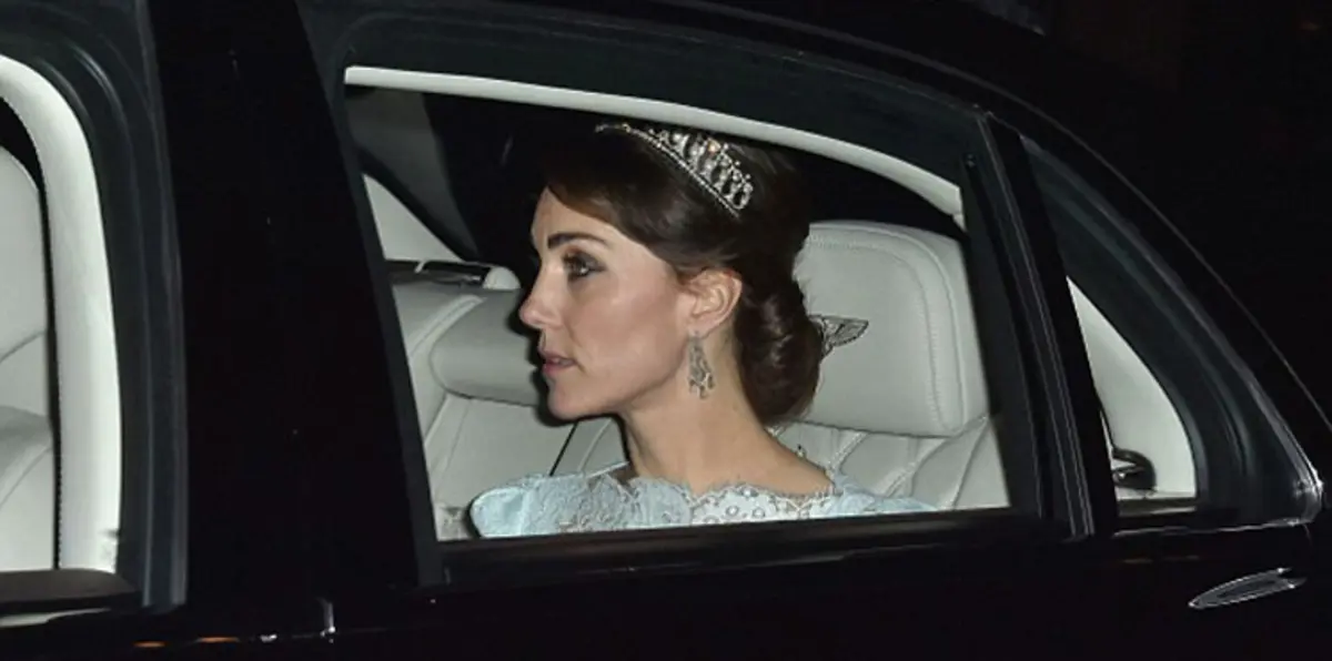 كيت ميدلتون تتألق بتاج الأميرة ديانا