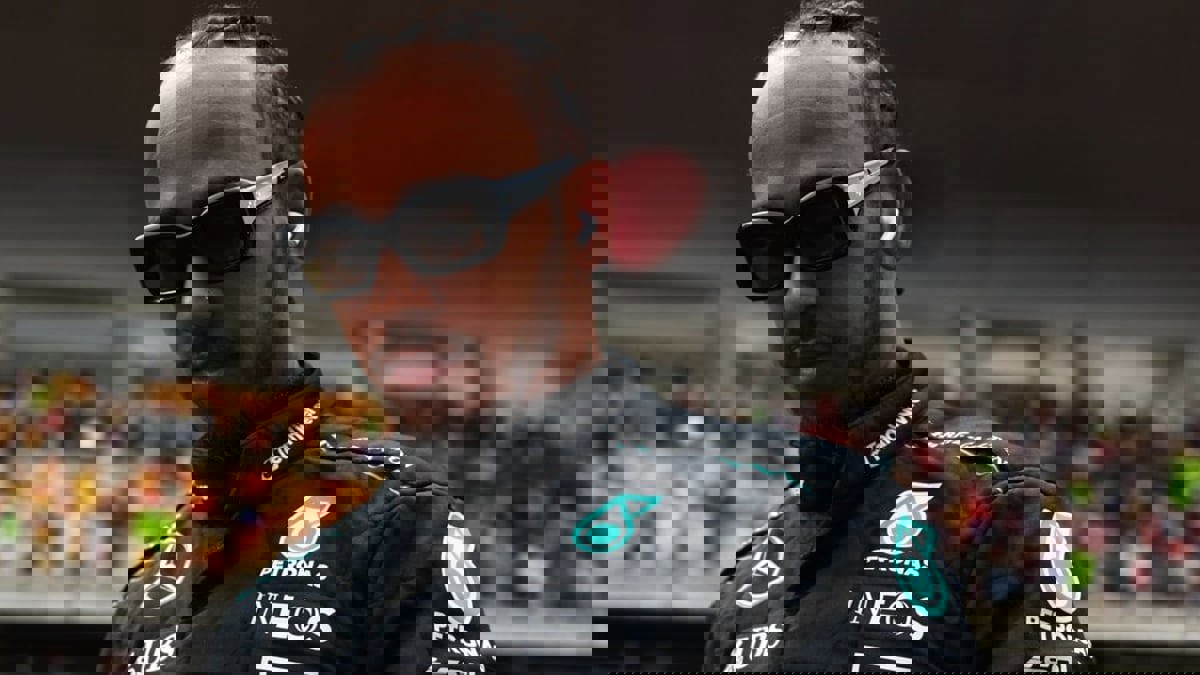 لويس هاميلتون: نسيت شعور تصدر السباقات