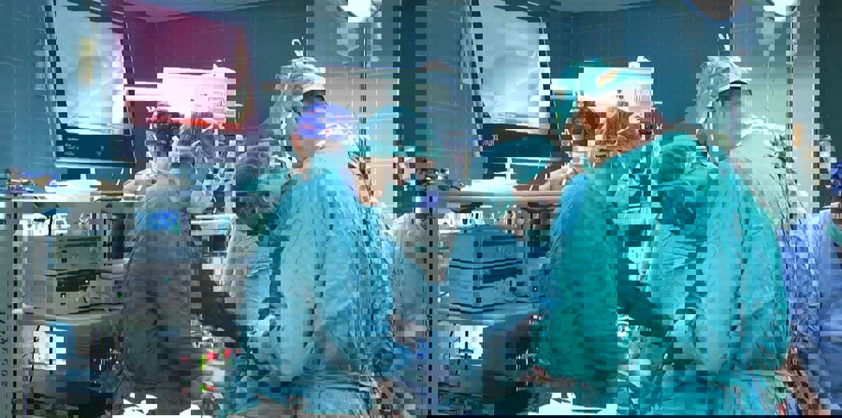 عملية جراحية تنقذ سعوديًا من 87 حصوة في الكلية