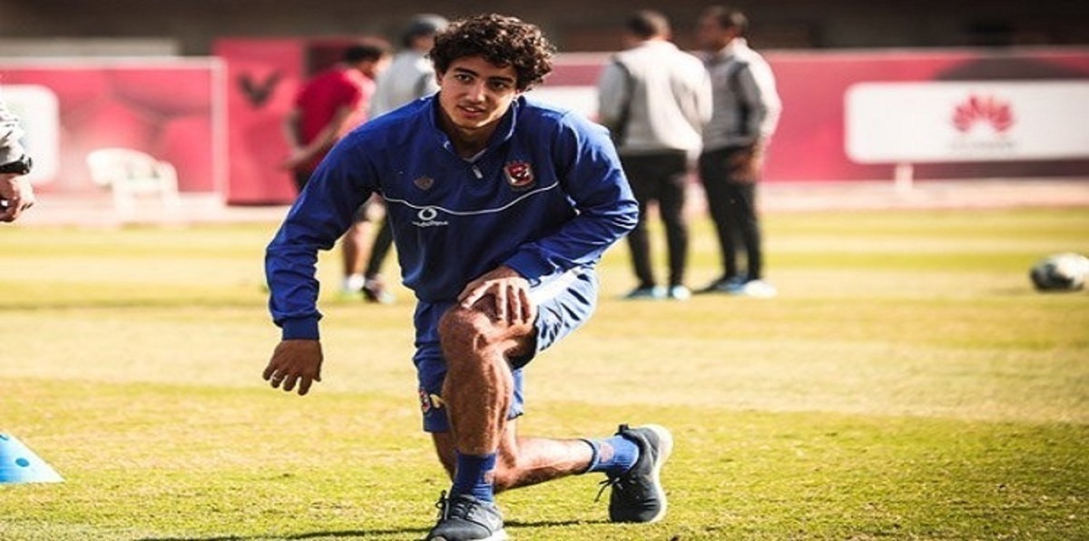 لاعب الأهلي المصري يدخل دائرة اهتمامات هيكتور كوبر