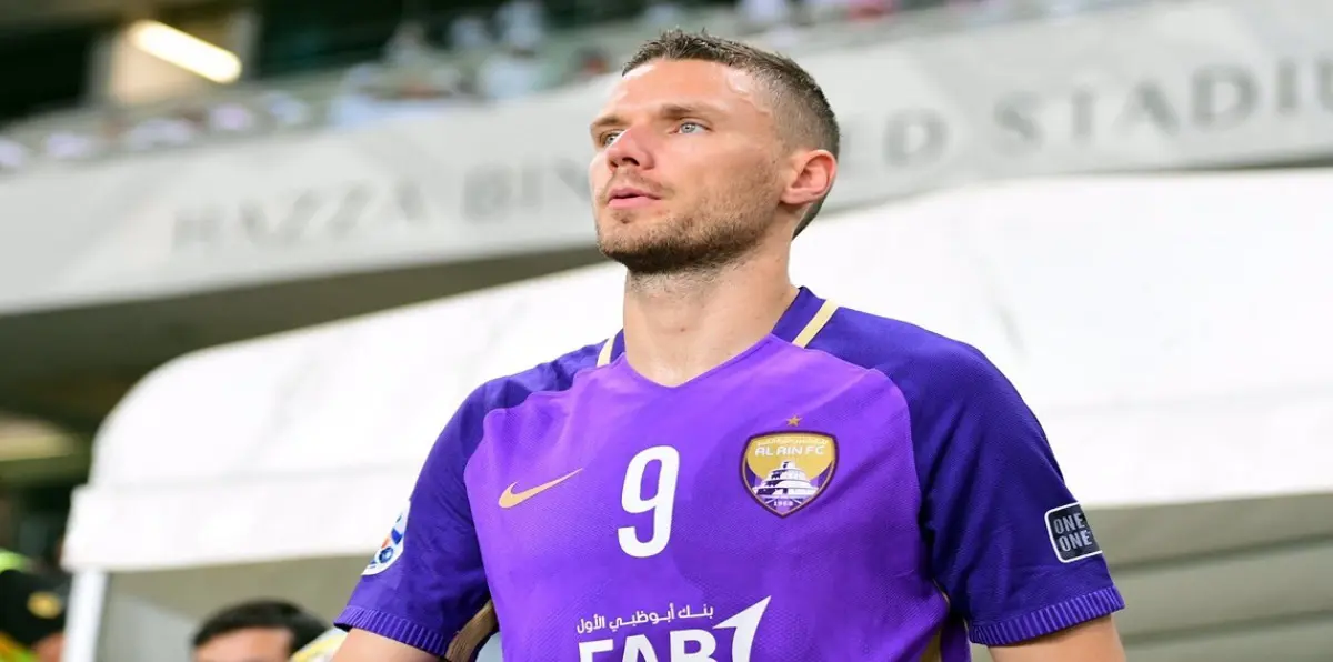 نجم العين يكشف كيف تغلب على أجواء الإمارات الحارة