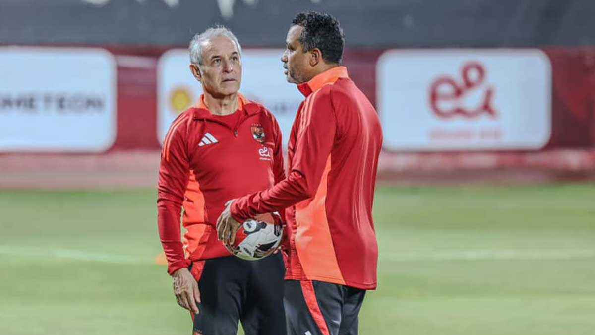 كولر يأمر الأهلي المصري بالتخلص من نجمين كبيرين