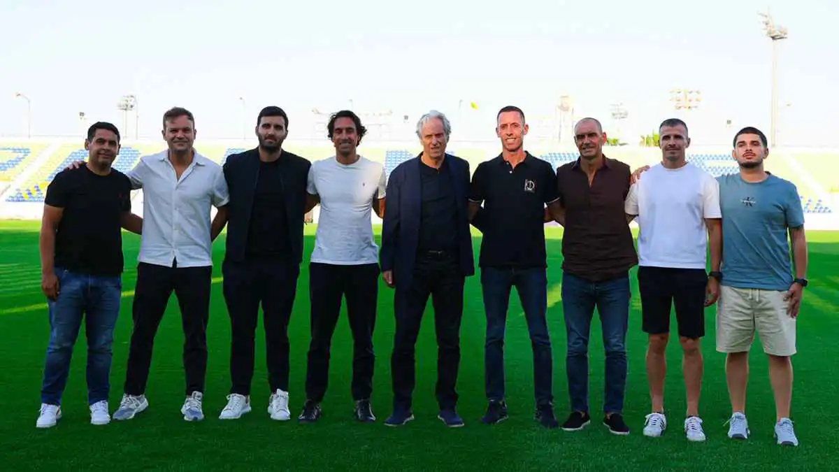 جيسوس يأمر برحيل نجمي النصر السعودي