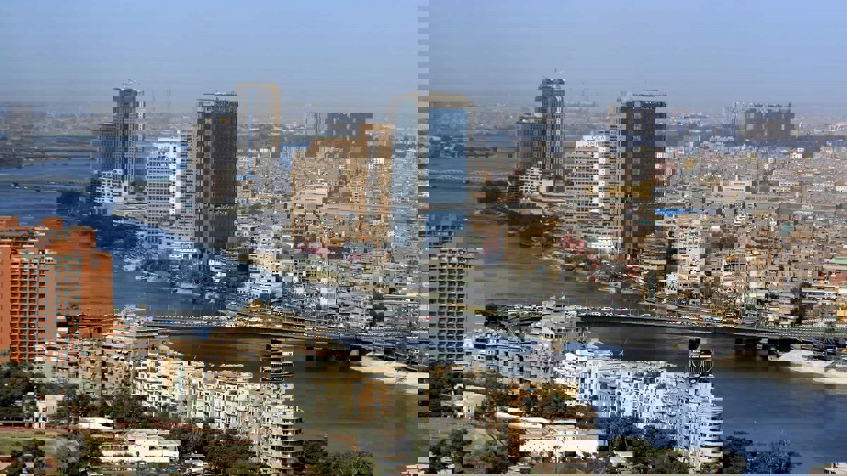 مصر تبدأ إجراءات جديدة لتحفيز الاستثمار