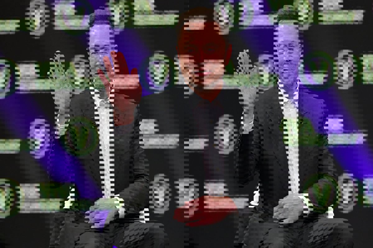 ماسك يكشف شروط الاستفادة من الدخل على "إكس"