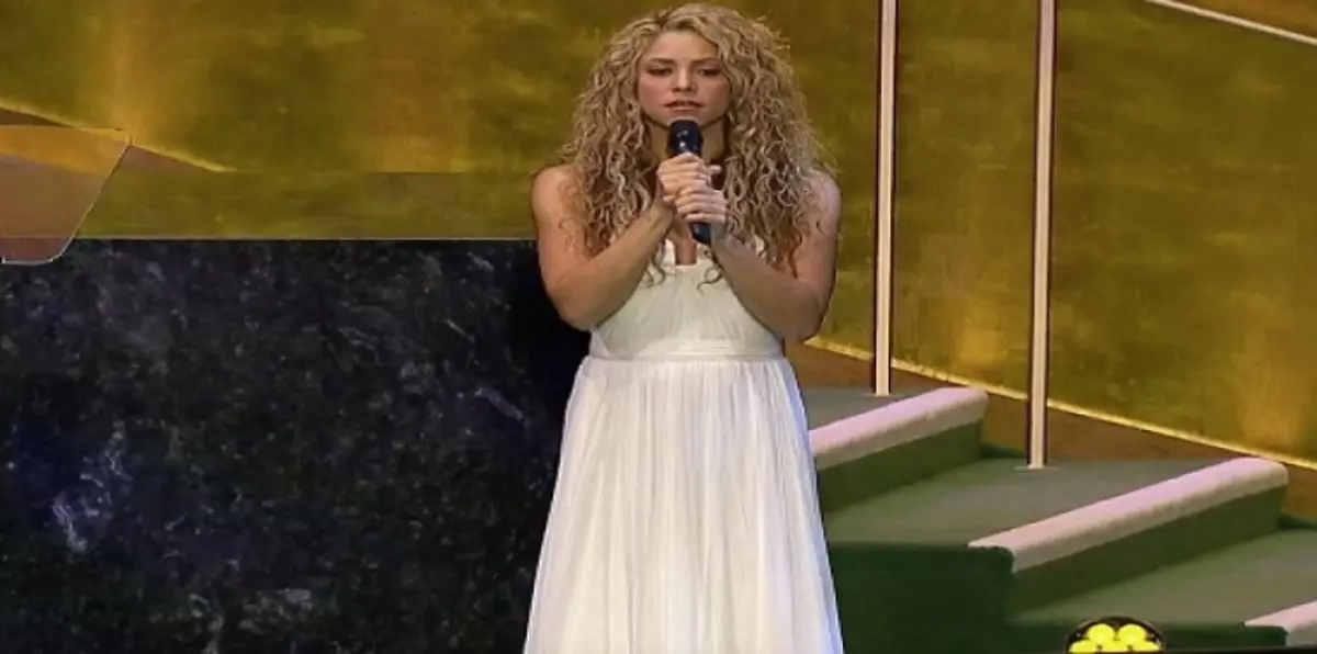 بالفيديو.. شاكيرا تبهر الحضور في منتدى دافوس