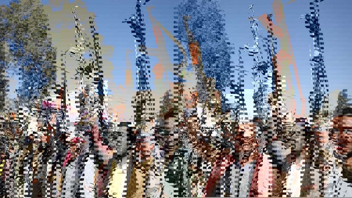 قيادي حوثي كبير يشكو "فساد" المليشيات و"عنصريتهم"