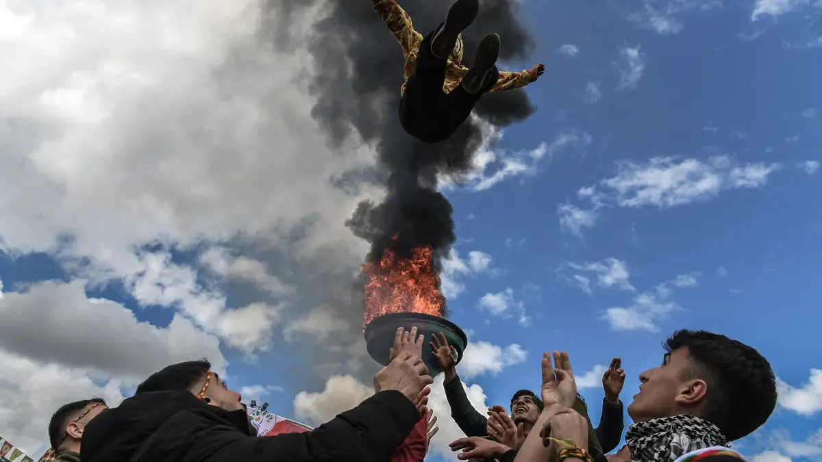 إيران تعتقل عددا من منظمي احتفالات "النوروز" بتهمة "الدعاية ضد النظام"