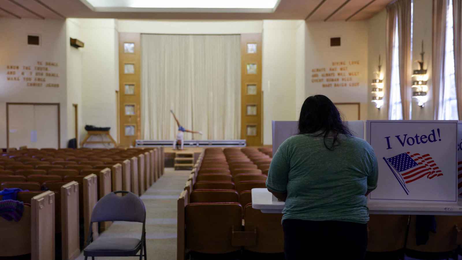 إغلاق مراكز الاقتراع في ولايتي إنديانا وكنتاكي