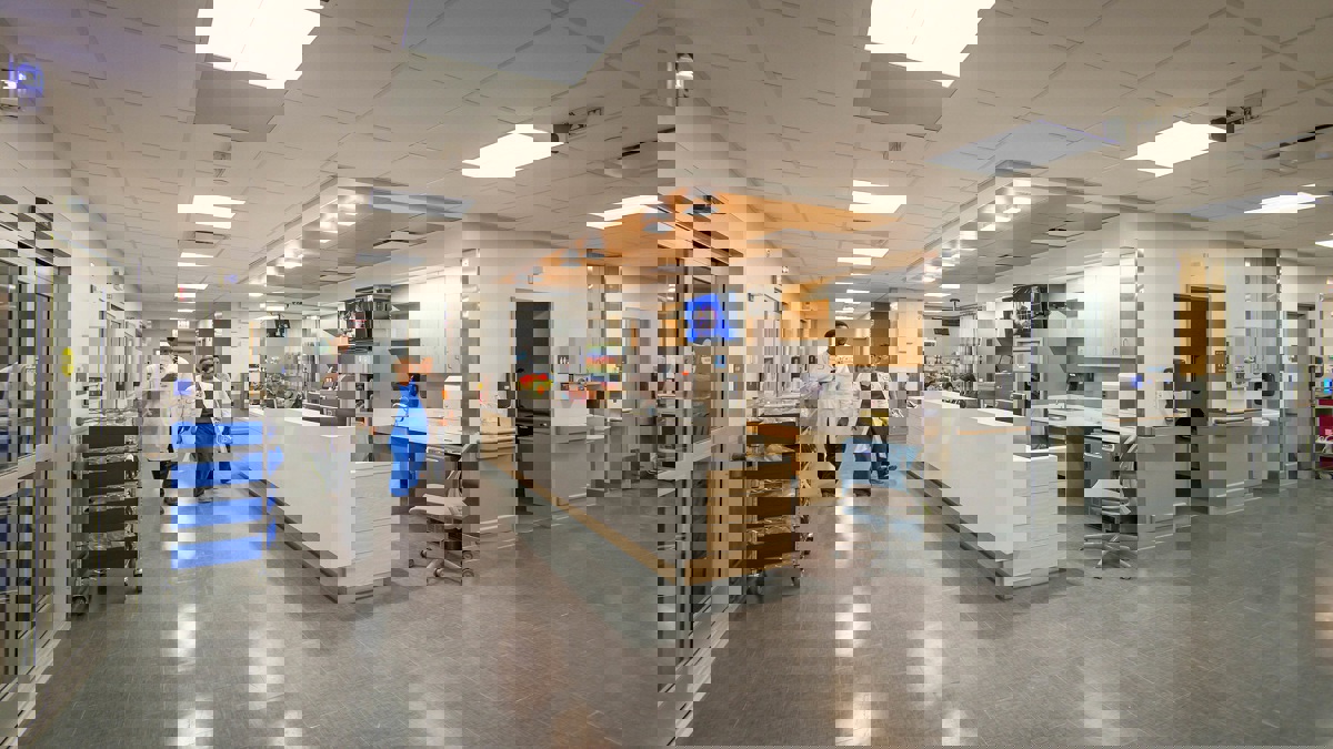 تقنية طبية تعيد شابًا إلى الحياة بعد إصابته بسكتة قلبية مفاجئة