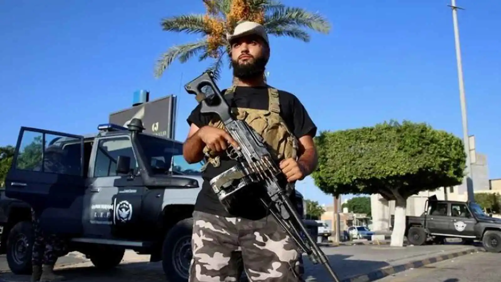 تحت طائلة المسؤولية.. الداخلية الليبية تحظر إطلاق اللحى لعناصر الشرطة (فيديو)