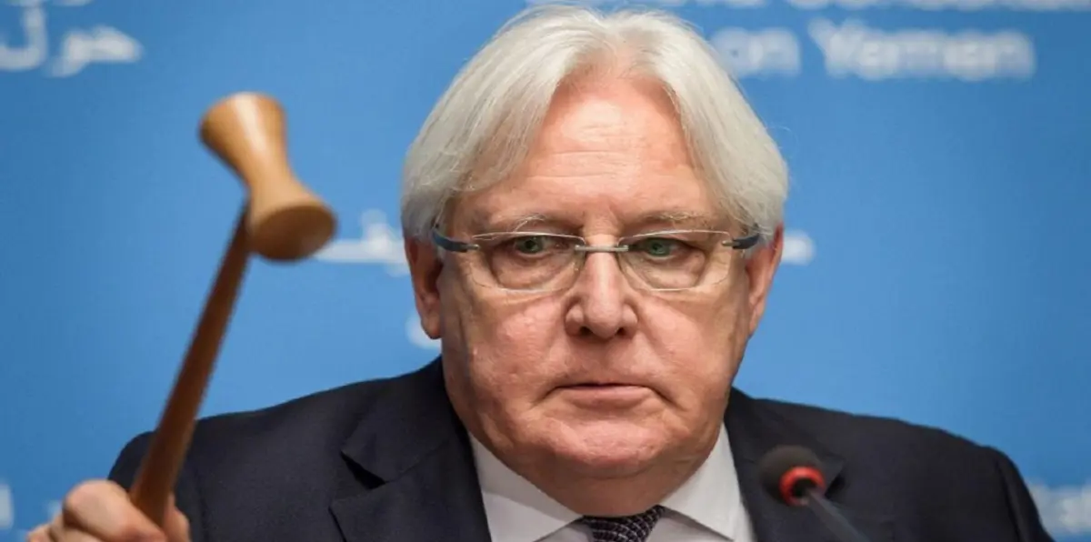 "غريفيث" يقر بصعوبة إقناع الحوثيين بحضور محادثات جنيف.. واليمن يتهمه بعدم الحزم