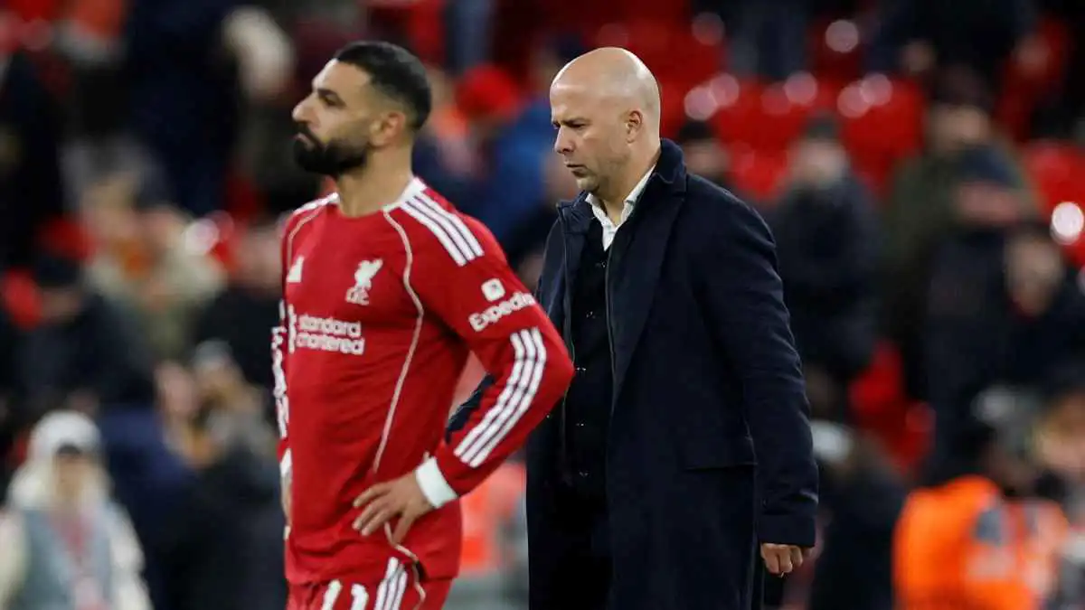 لم يكن سعيدًا.. سلوت يكشف موعد انضمام محمد صلاح لمنتخب مصر قبل أمم إفريقيا